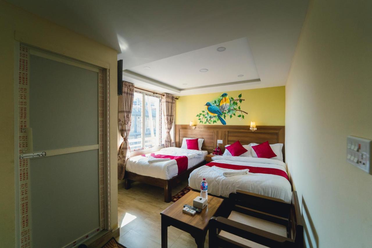 Hotel Royal Image 포카라 외부 사진