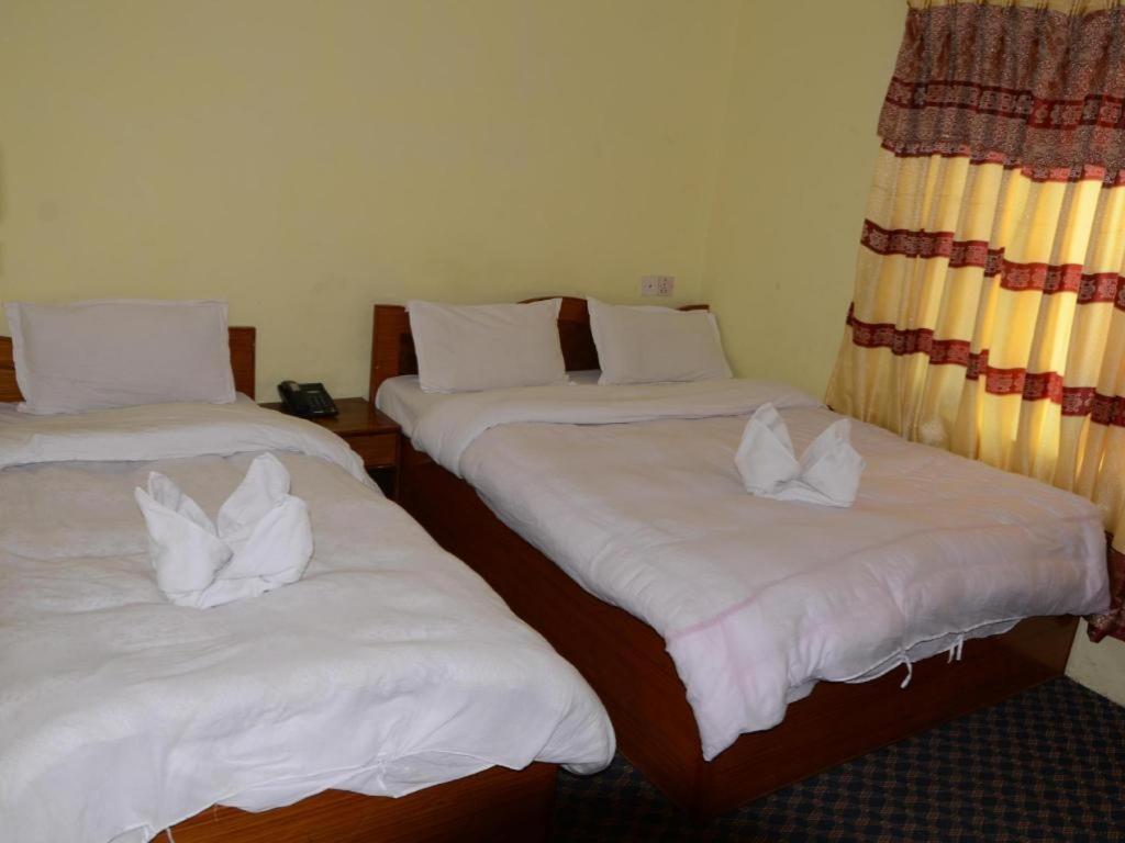 Hotel Royal Image 포카라 외부 사진